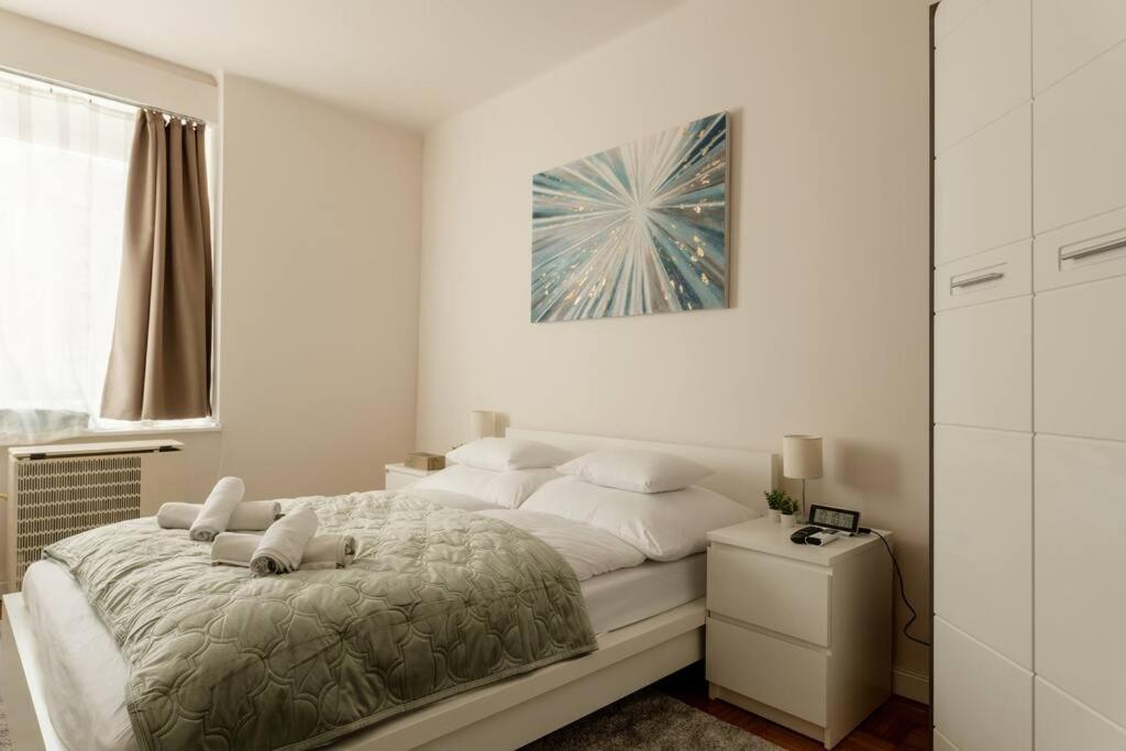Petofi Family Apartman Debrecen Eksteriør bilde