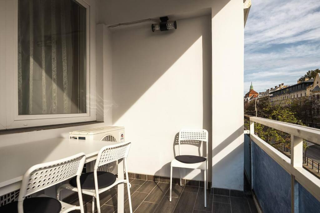 Petofi Family Apartman Debrecen Eksteriør bilde